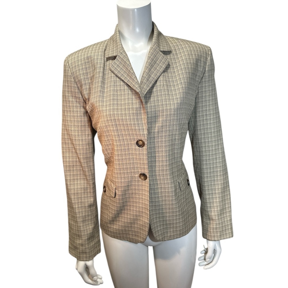 Rena Rowan Tan Blazer with Tailored Silhouette and Notched Lapels
